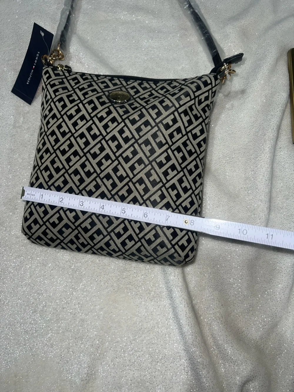 Tommy Hilfiger monogram crossbody bag, in black and beige NWT
